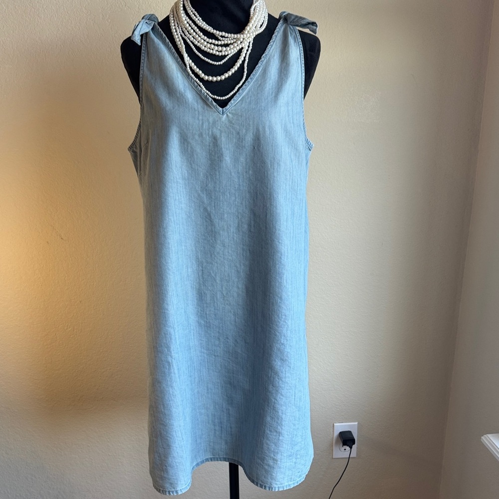 Light Blue Denim Sleeveless Dress - Picture 2 of 2